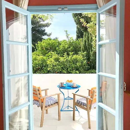 Ξενοδοχείο με διαμερίσματα Giannakis Filoxenia Φιλώτι