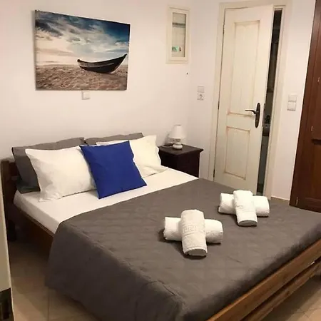 Hotel apartamentowy Giannakis Filoxenia Filótion