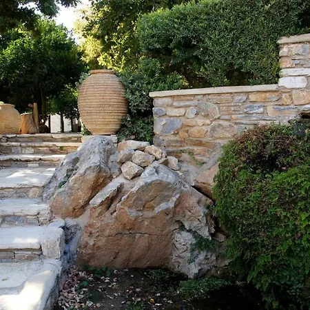 Hotel apartamentowy Giannakis Filoxenia Filótion